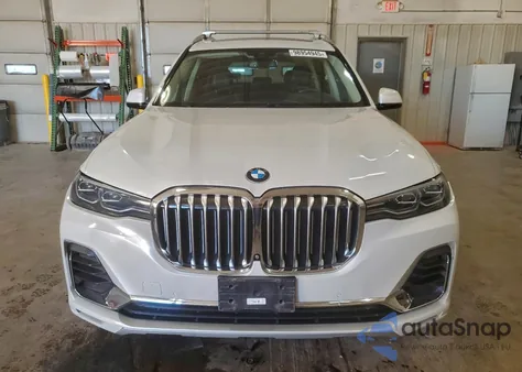 2020 BMW X7 xDrive40I z USA, uszkodzony, nr VIN 5UXCW2C0XL9B07061